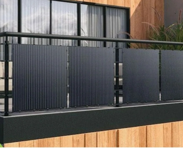 Módulo de generación de energía portátil para camping con panel solar flexible y mochila compacta enrollable