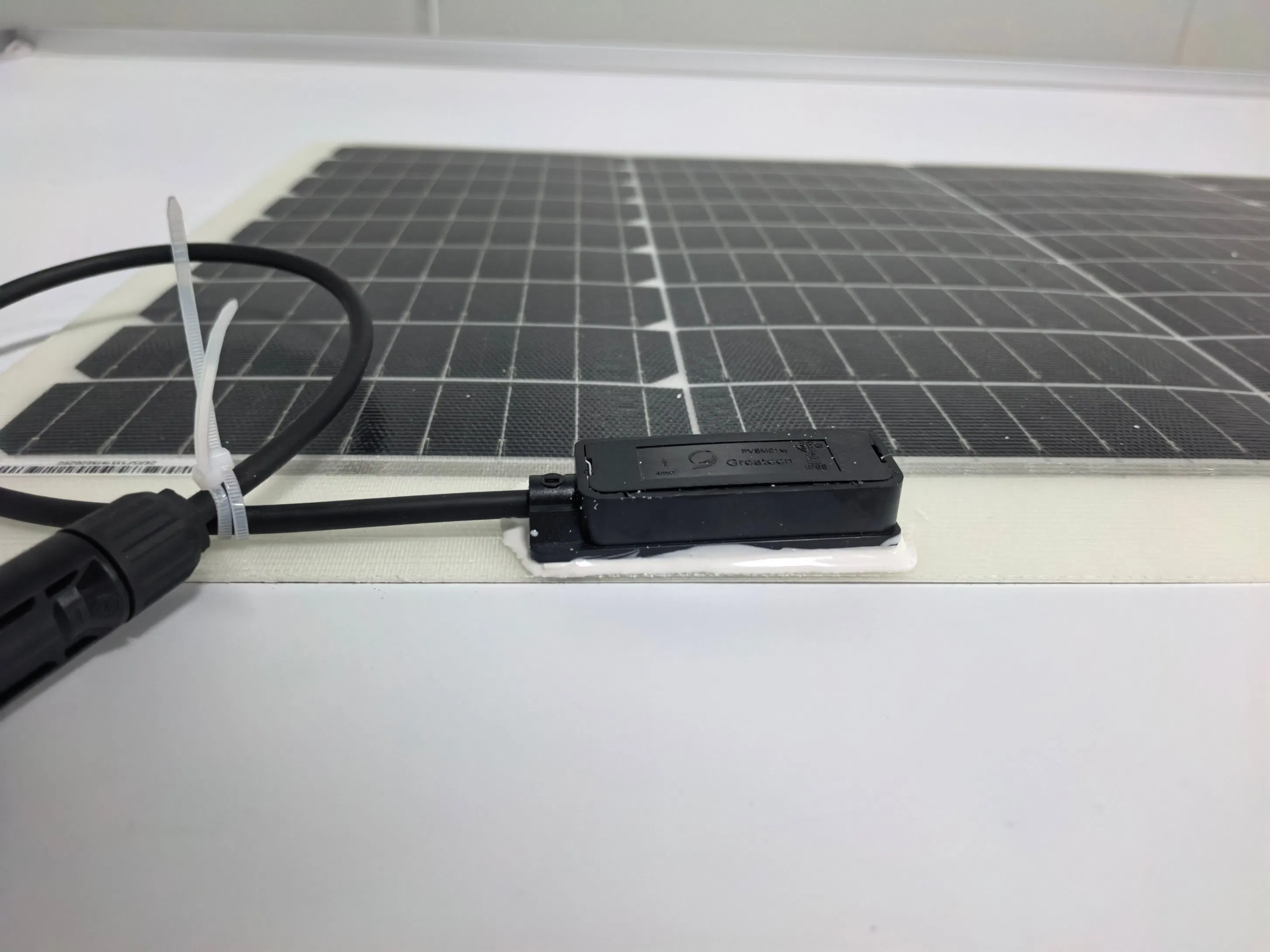 Bajo Hierro Extra Claro Difusor de Luz Efv-L166-100 Panel Solar Flexible