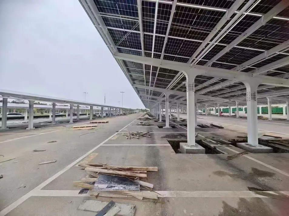 Sistema de Instalación de Tejas de Garantía; Estructura de Soporte para Paneles Solares