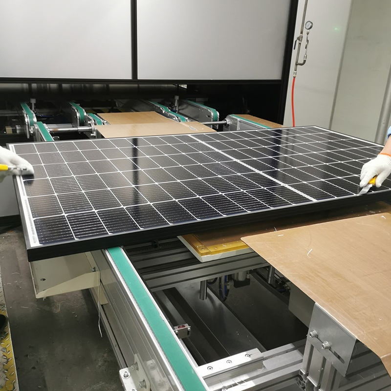 Módulo de panel solar premium para generación de energía eficiente en el hogar