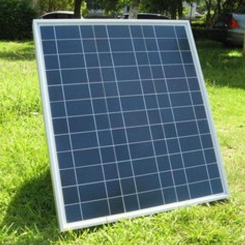 Sistema de paneles solares de gran escala y alta estabilidad diseñado para actualizaciones solares en infraestructura pública