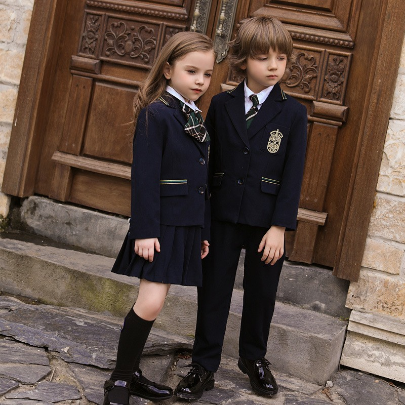 Fabricante chino de uniforme escolar para niños estilo británico, conjunto de blazer, diseño personalizado, falda, pantalones, logo bordado para escuela internacional
