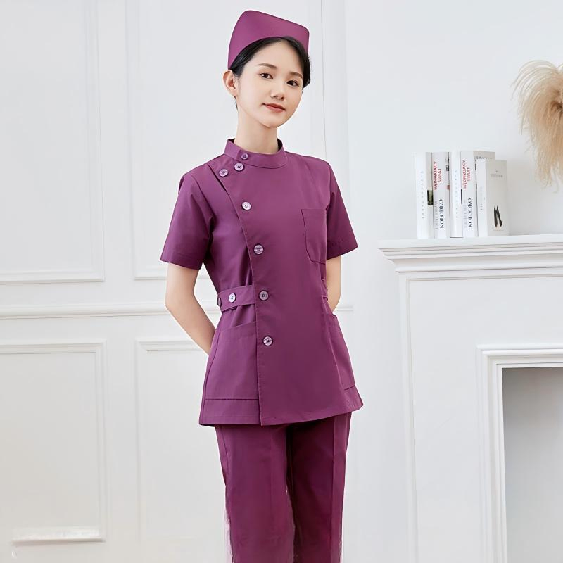 Uniforme Médico de Algodón Puro con Logo Corporativo para Grupos Médicos
