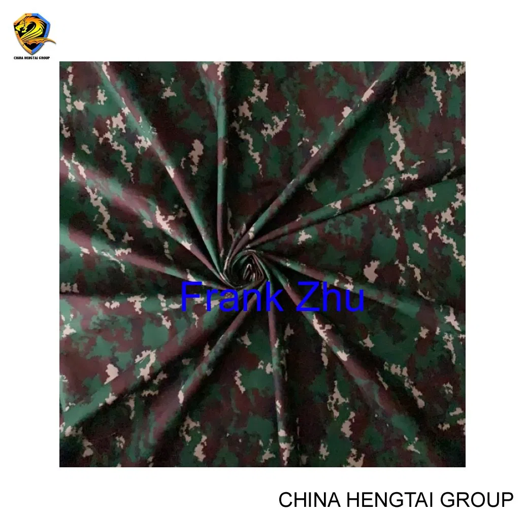 Guardia de Seguridad Trabajando en Combate Marina/Fuerzas Aéreas/Uniforme de Combate de Camuflaje de Campo Táctico