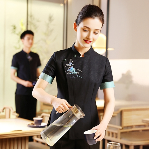 Uniforme corto de manga bordado y elegante para el personal de restaurante chino
