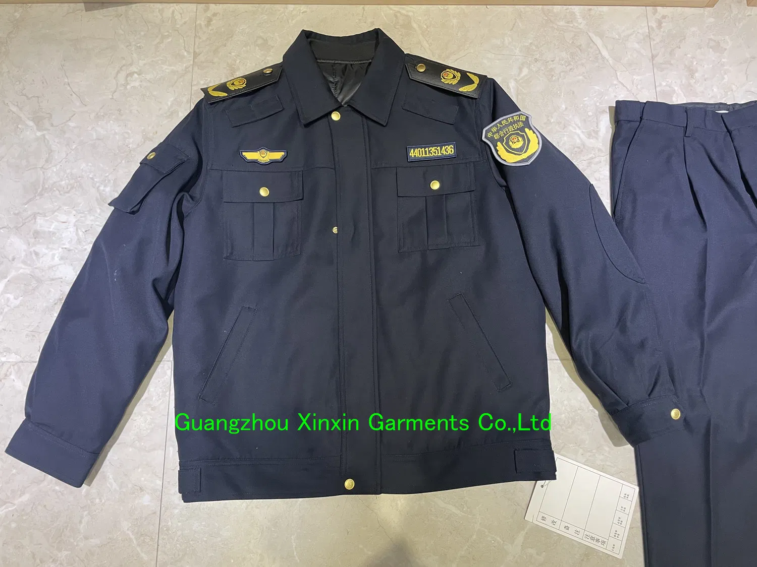 Traje táctico personalizado de fábrica ropa de trabajo reflectante de seguridad uniforme de guardia de entrenamiento fabricante (W2518)
