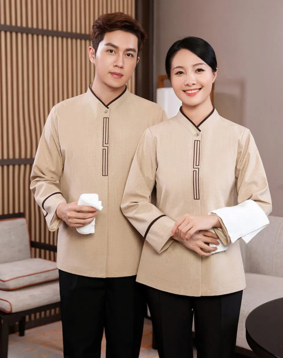 Uniforme de limpieza de hotel de trabajo de manga larga resistente a las arrugas y sin planchado OEM