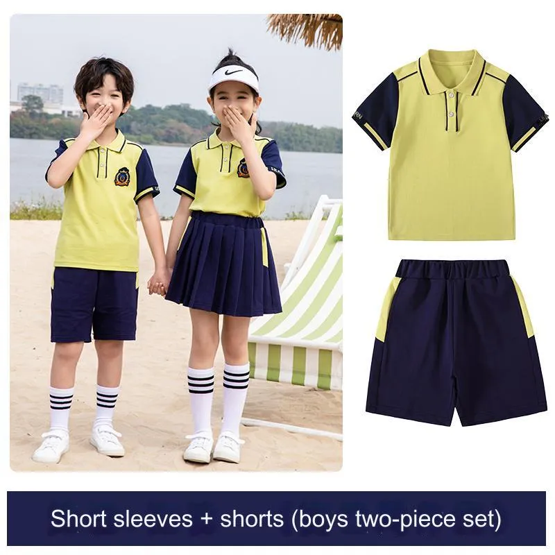 Detalle uniforme escolar
