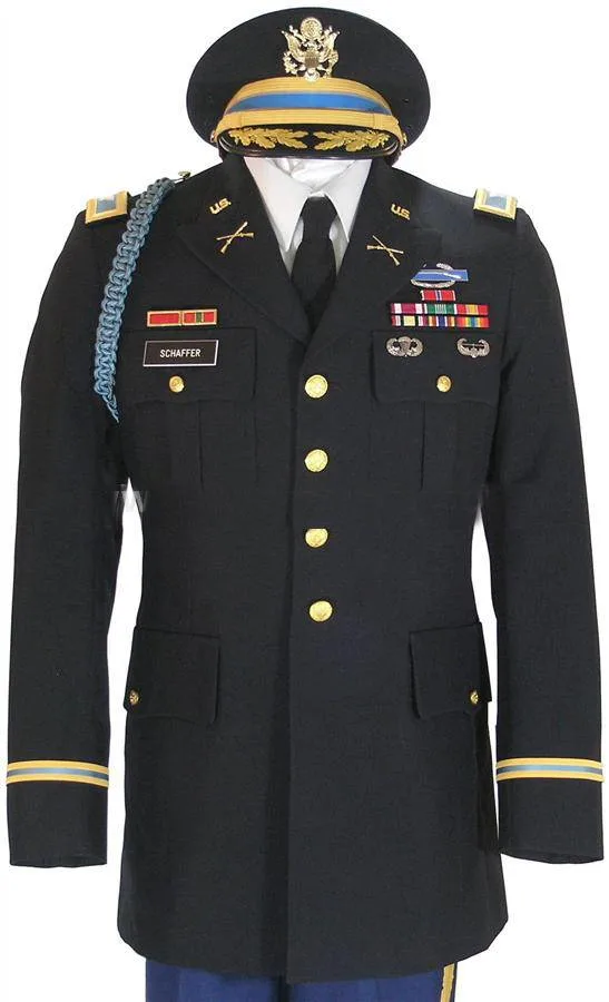 Ceremonia de Estilo Militar Arma Uniformes Profesionales