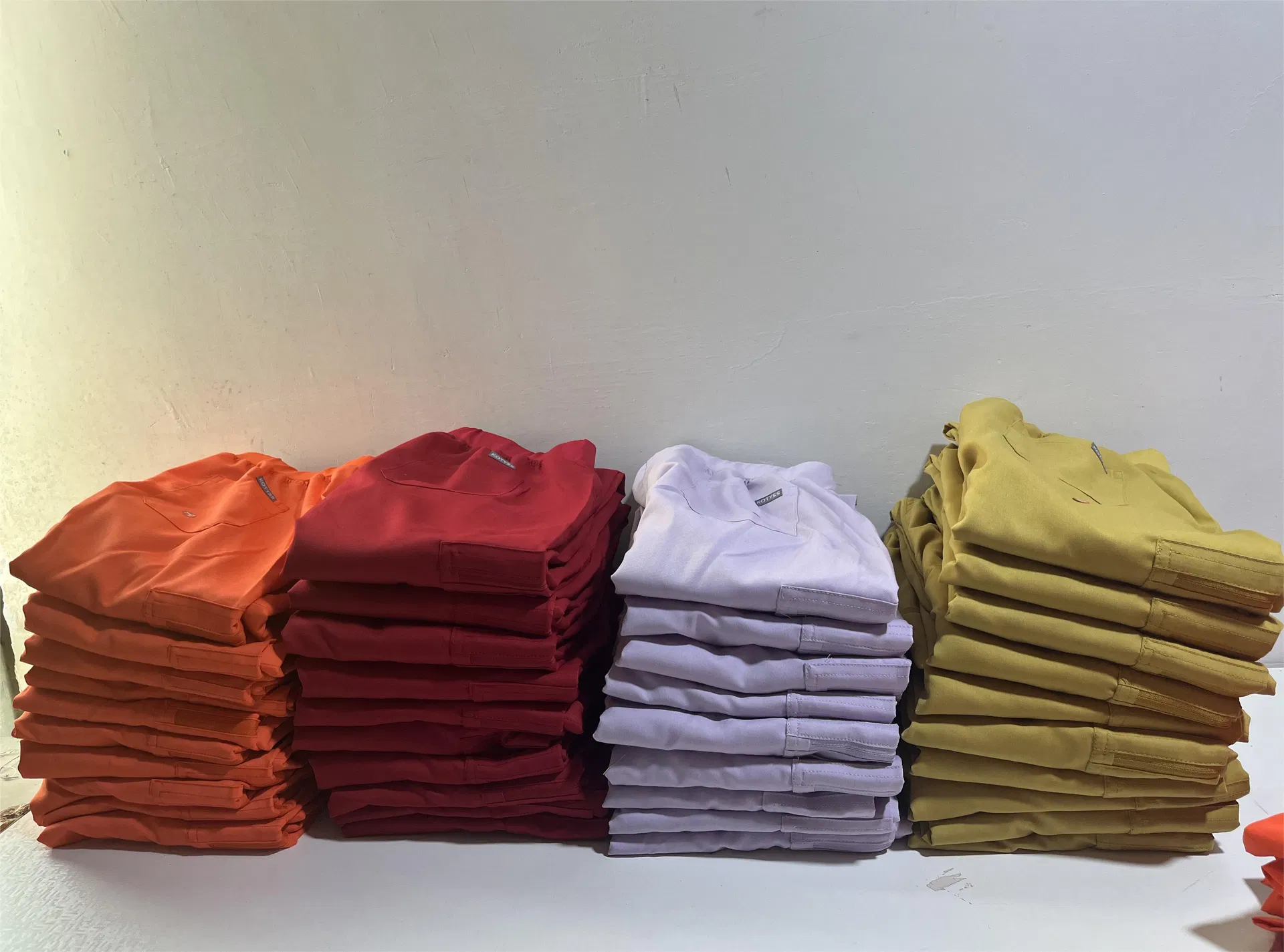Gama de uniformes sanitarios de alta calidad