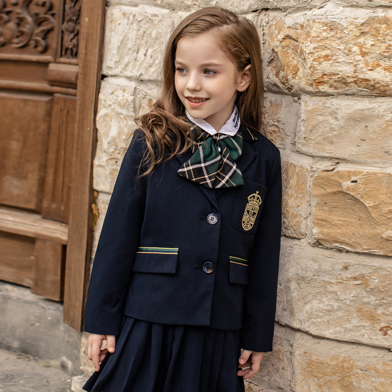 Fabricante chino de uniforme escolar para niños estilo británico, conjunto de blazer, diseño personalizado, falda, pantalones, logo bordado para escuela internacional
