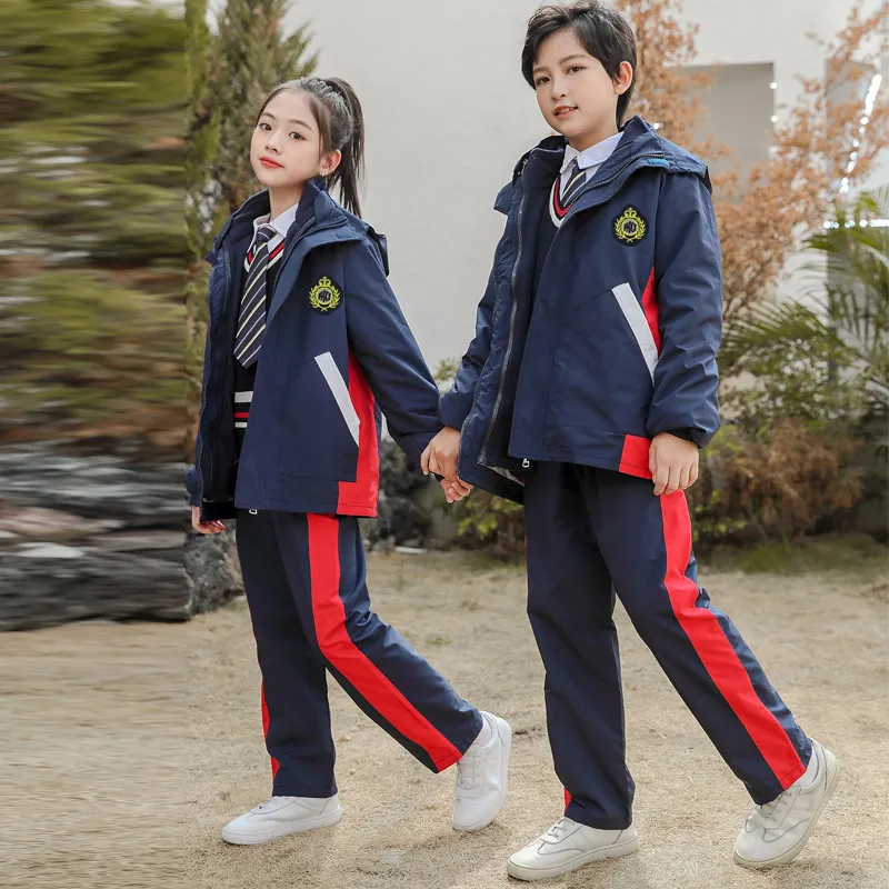 Detalle de uniforme escolar