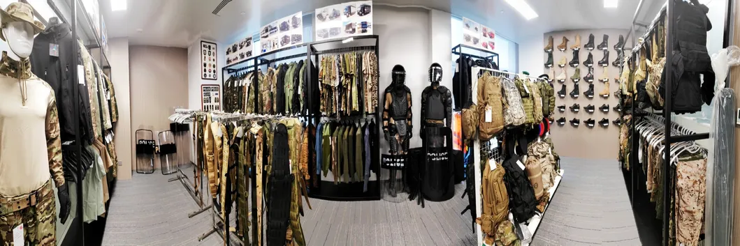 Nuevo traje táctico de camuflaje para exteriores con bolsillo, uniforme de entrenamiento de expansión para hombres y mujeres