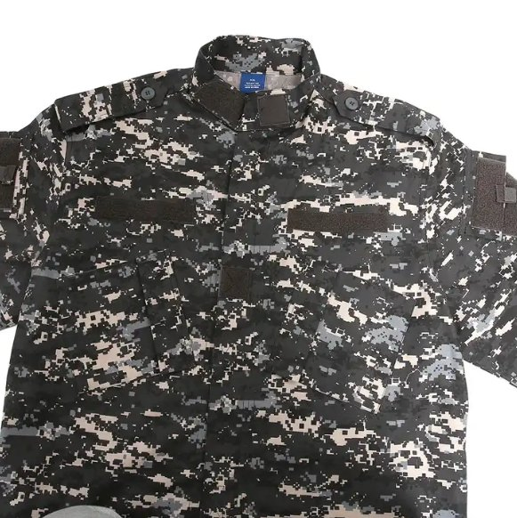 Uniforme Táctico Xinxing en Camuflaje Digital Azul Oscuro
