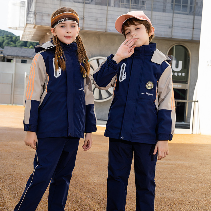 Juego de 3 piezas Traje para niños Escuela Primaria Hotel Venta uniforme de invierno Nuevo estilo 2024