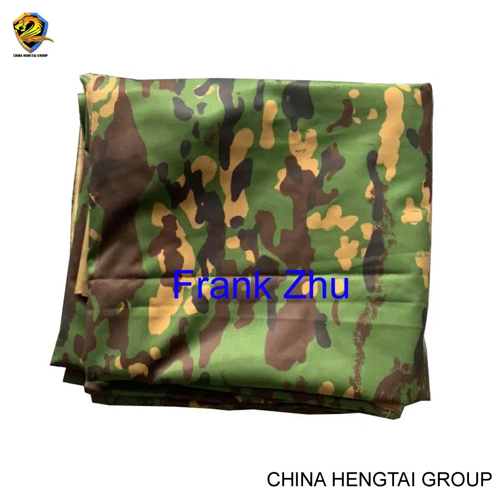 Guardia de Seguridad Trabajando en Combate Marina/Fuerzas Aéreas/Uniforme de Combate de Camuflaje de Campo Táctico