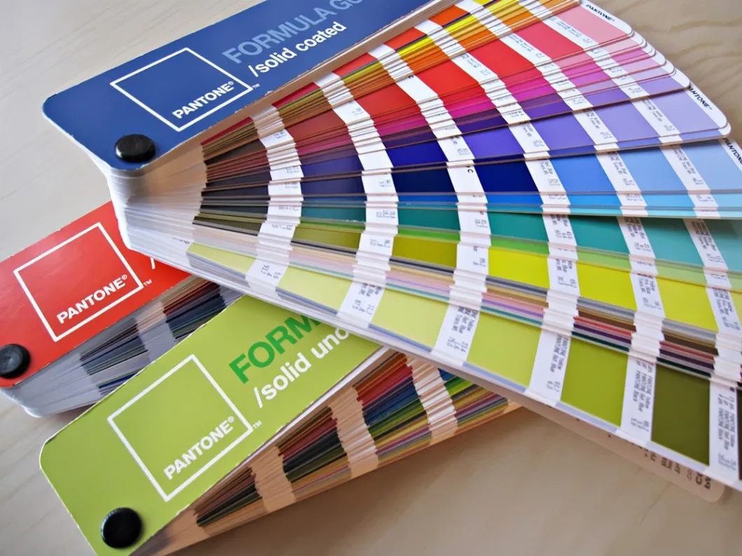 Catálogo de colores y telas