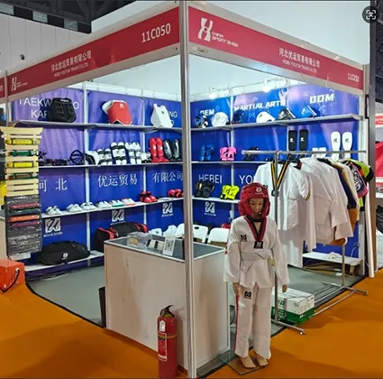 Uniforme de Taekwondo de verano al por mayor, transpirable, atuendo deportivo profesional
