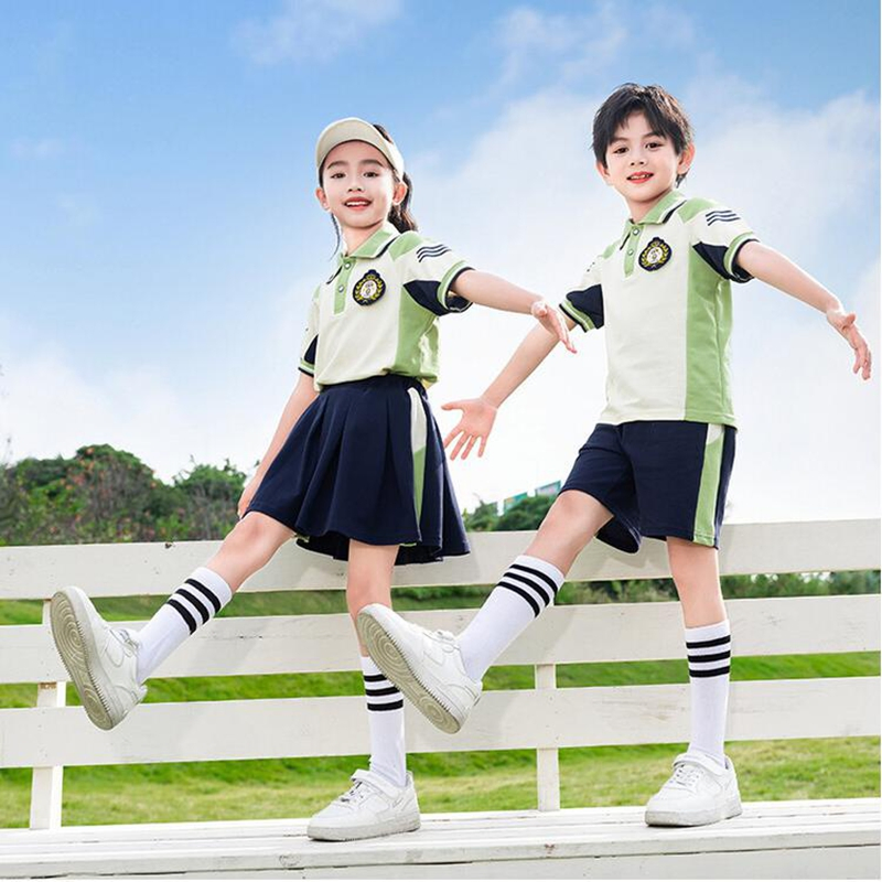 Falda de uniforme escolar y camiseta polo para niños deportivos personalizada de OEM en China