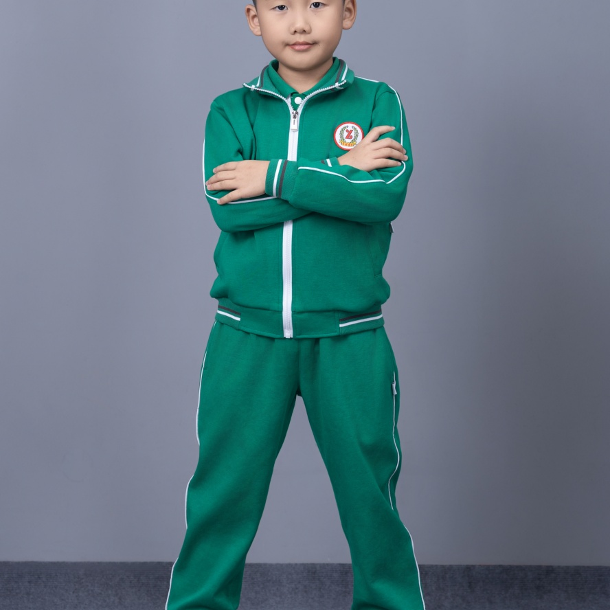 Uniforme escolar unisex de fácil cuidado para niños de marca propia para escuela privada