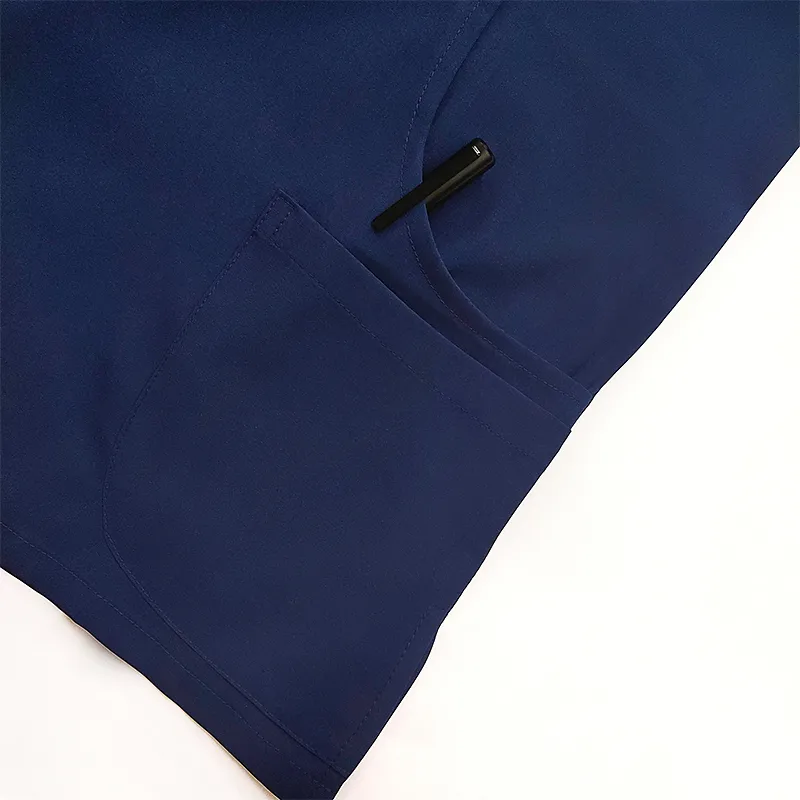 Uniforme médico detalle 5