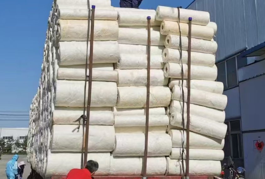 Cost-Effective Thermal Insulation Fireproof Ceramic Fiber Tube for Construction Made in China