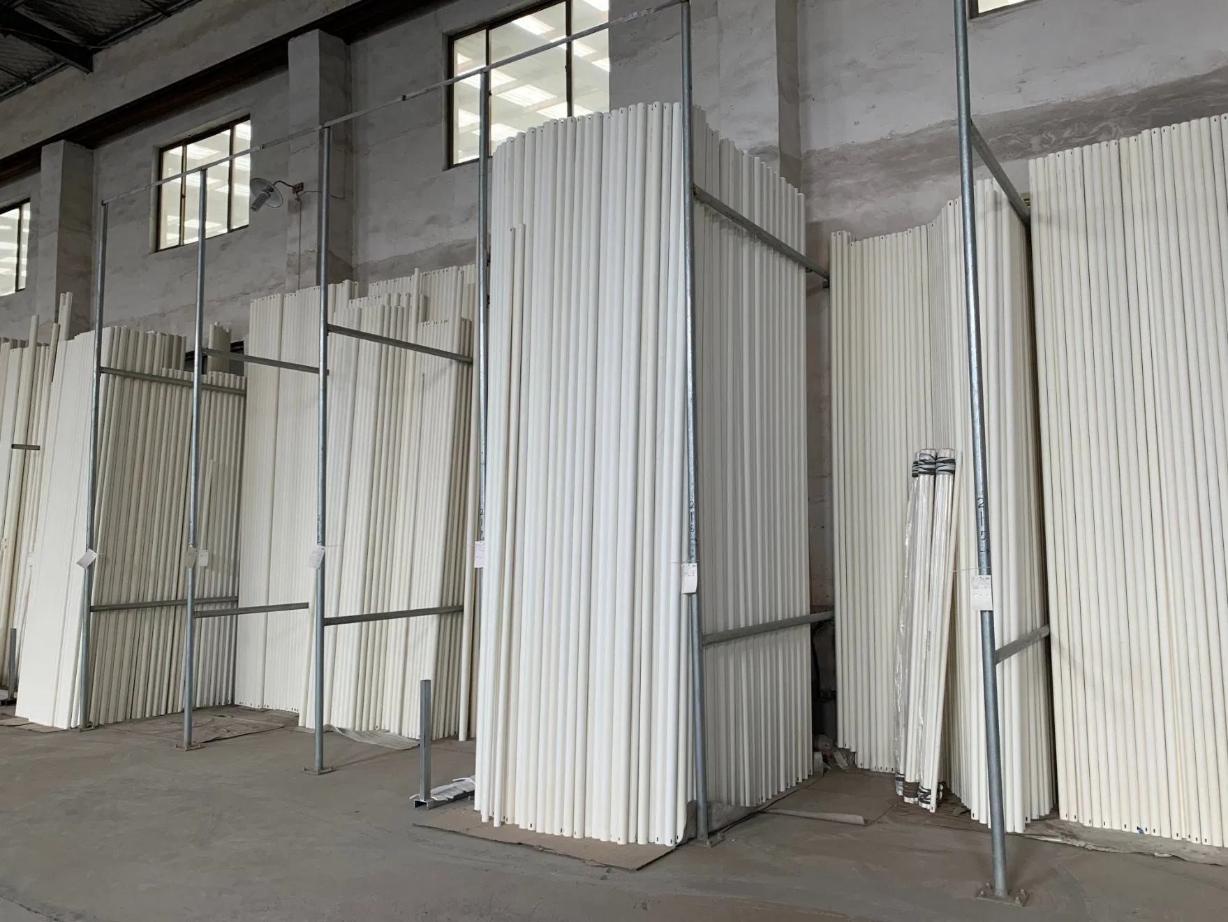 Good Thermal Shock Stability Ceramic Fiber Pipe Tube for Glass Tempering Furnace