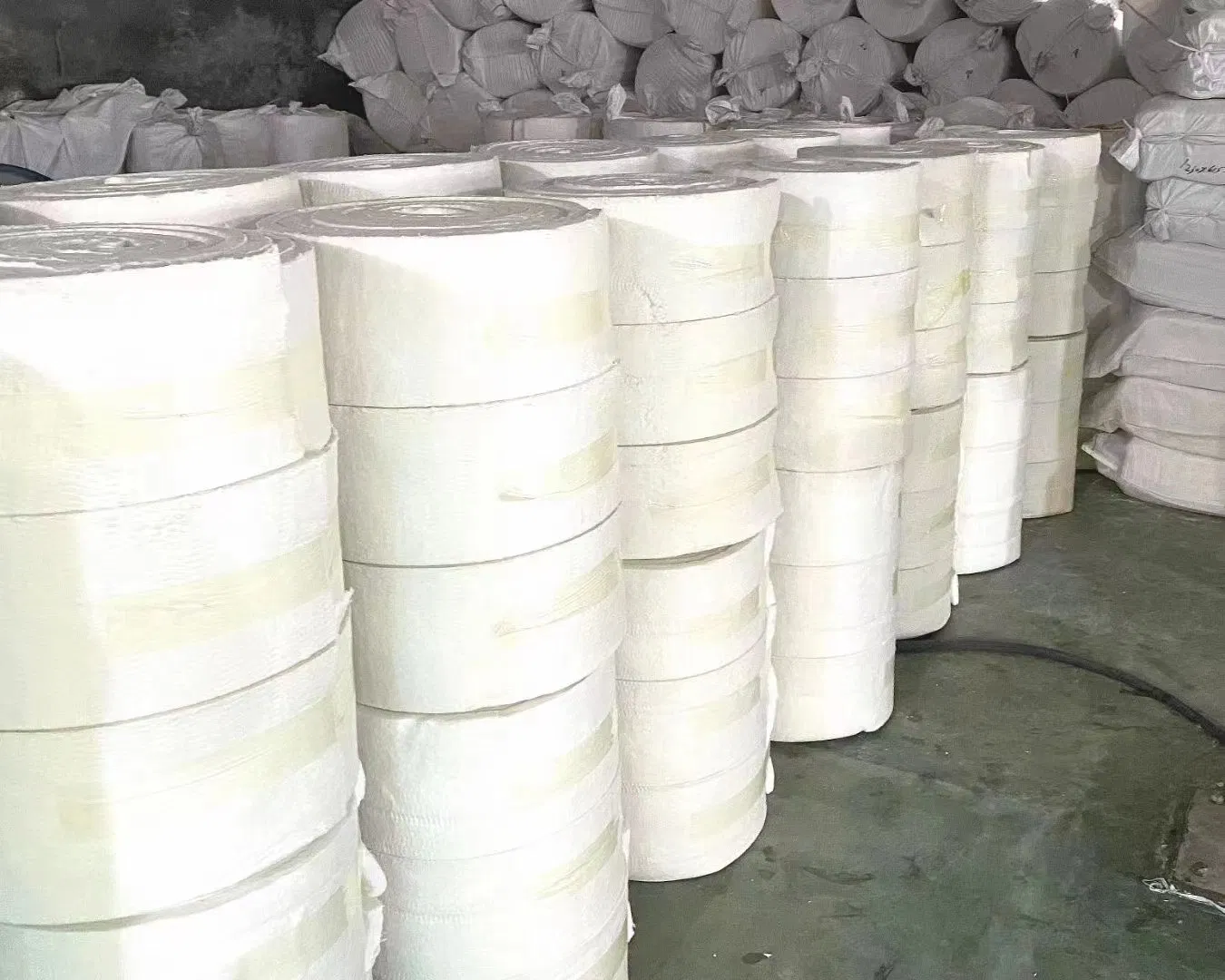 Ceramic Wool Sponge 96 128 Kg/M3 Density 25 50 mm Thick Thermal Insulation Material 1260 Fiber Wool Ceramic Fibre Blanket