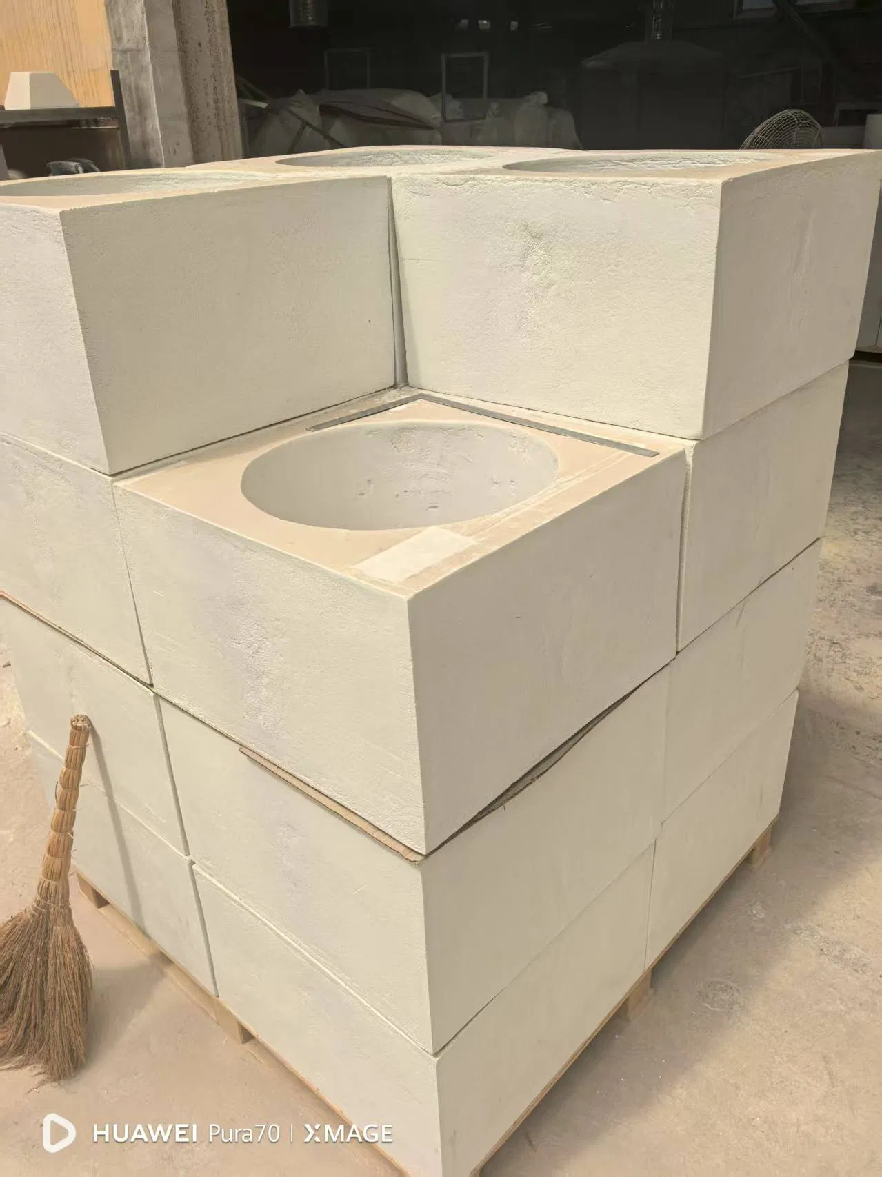 Peephole Block Rcf Shapes Ceramic Fibre Vacuum Formed Fiber Molten Aluminum Resistance