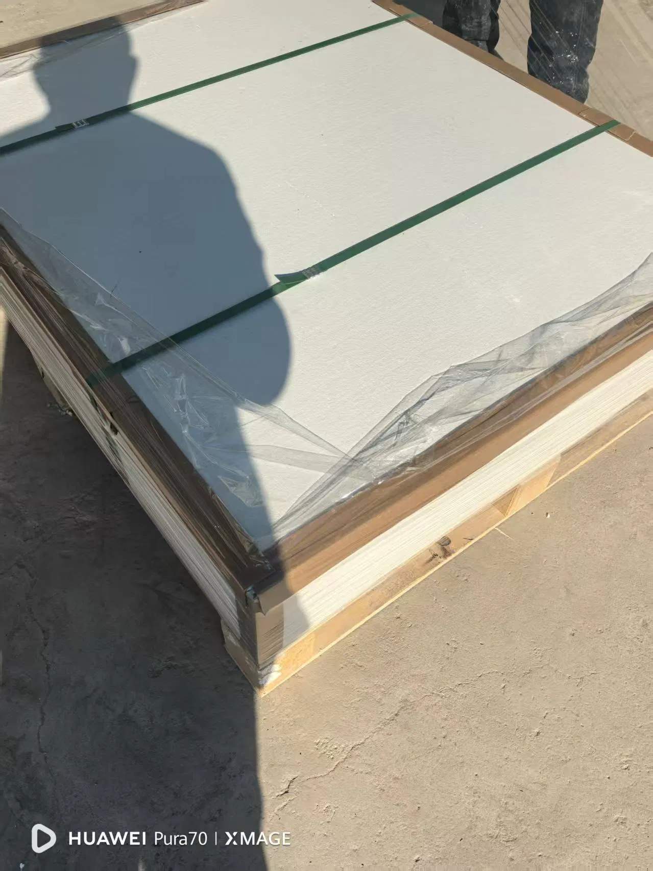 Low Price Fire Proof Resistant High Temperature Vacuum Formed Ceramic Fiber Board Building Material Ceramic Plate for Wood Stove