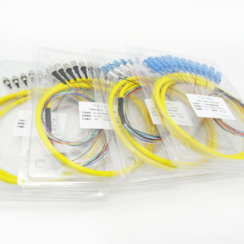 China 12 cores Single Mode G652D SC/UPC Fanout Optic Fiber Pigtail Manufacturers, Products
