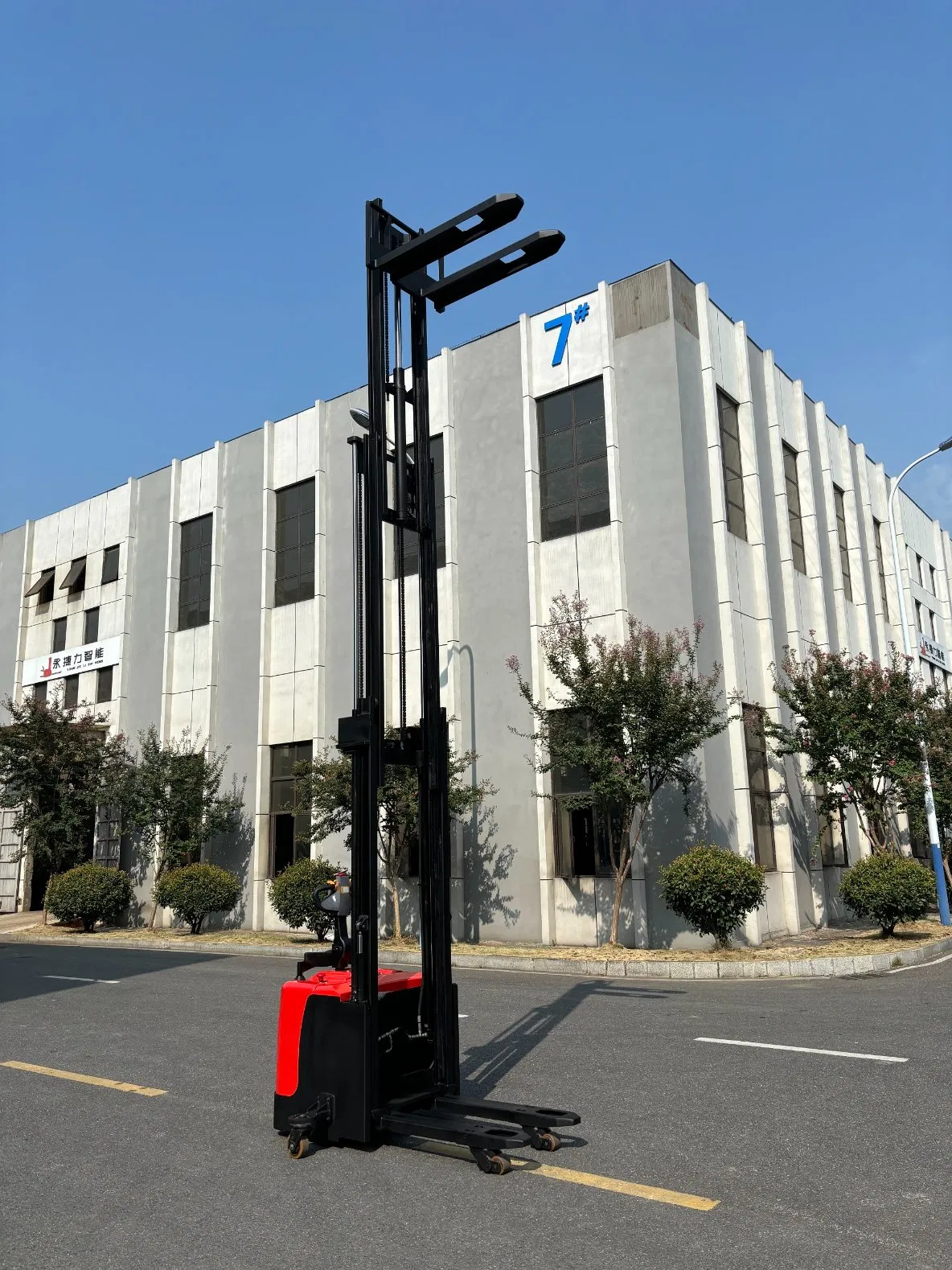 1.5 2 Ton 4 5 6 Meter Electronic Stacker Walkie Stacker Forklift electric Lift Fork