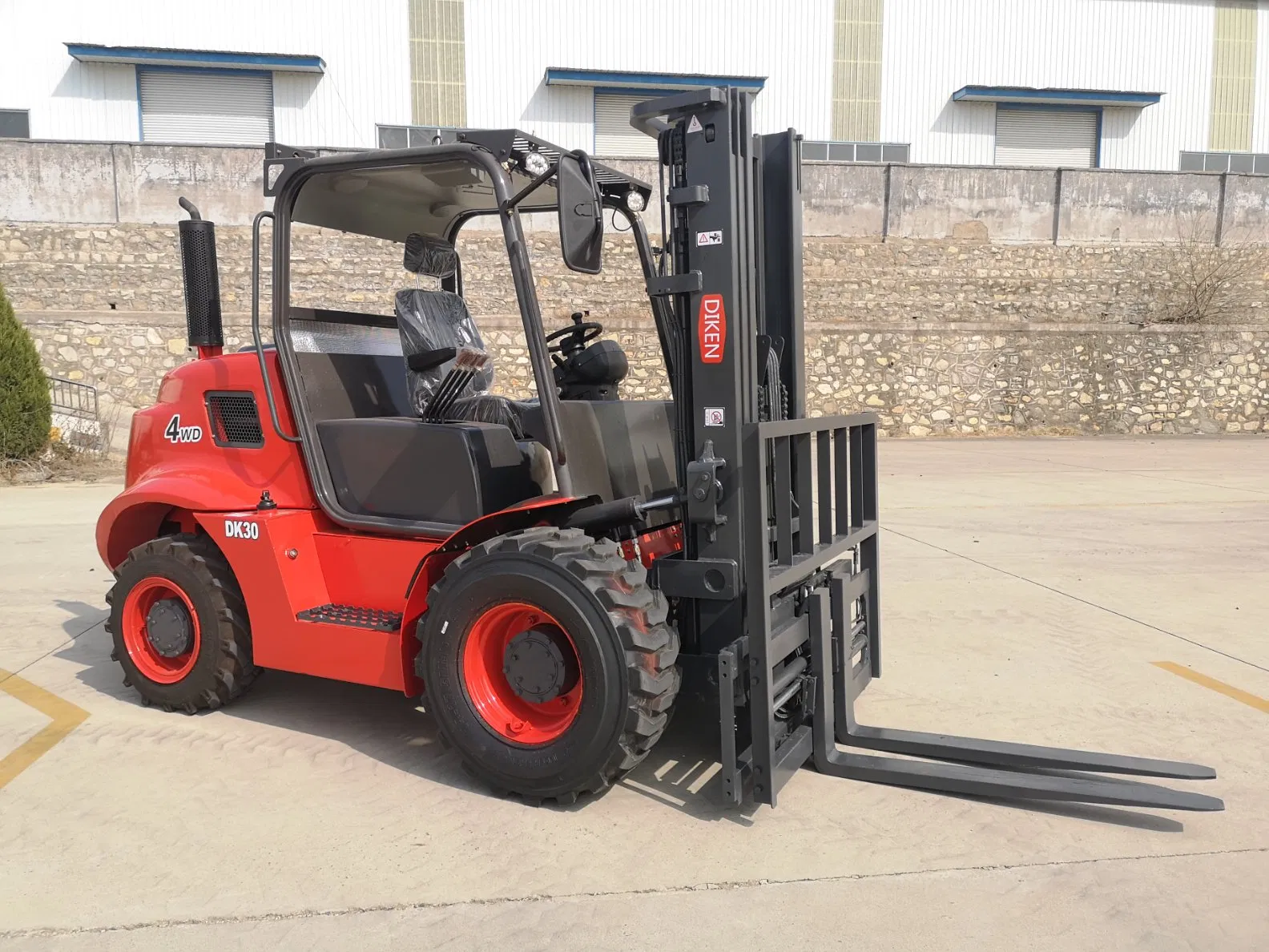 3 Ton/3000kg All Four Wheel Drive Rough Terrain off Road Forklift