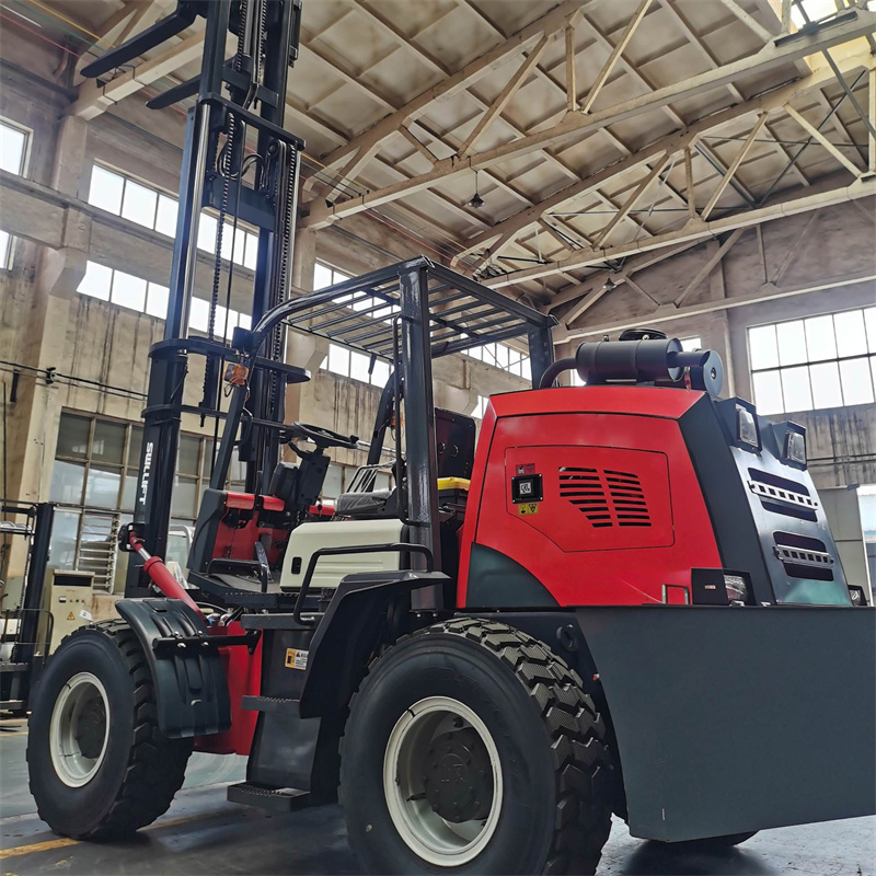 Industrial-Grade 1.7t-4.9t Lifting Capacity Rough Terrain Forklift for Warehouse Yards