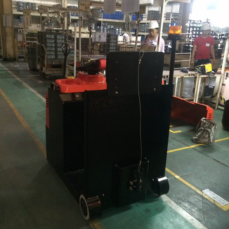 Electric Tow Tractor for Sale