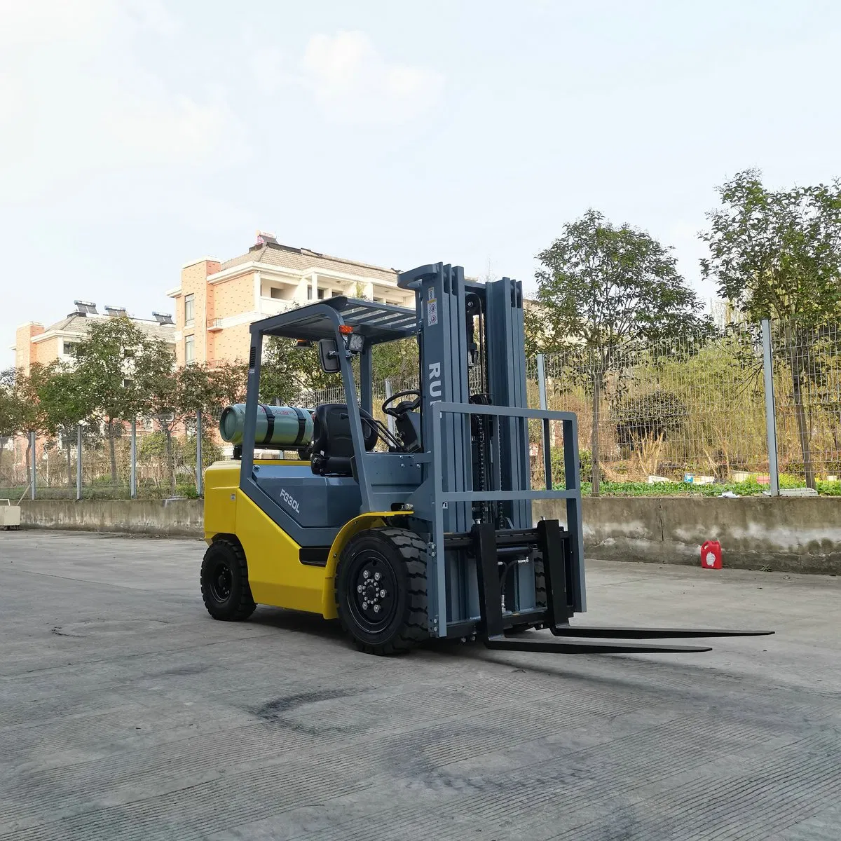 Factory Price LPG Gasoline Forklift Truck 3 Ton Hot Sale in America