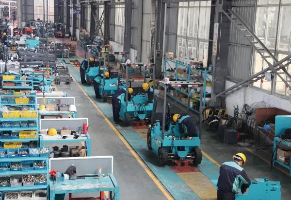 Diesel Forklift Display 1