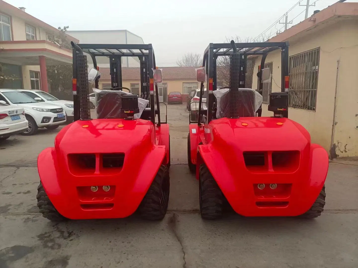 Shytger 4X4 4WD off Road All Rough Terrain Forklift Truck Small off Road Forklift