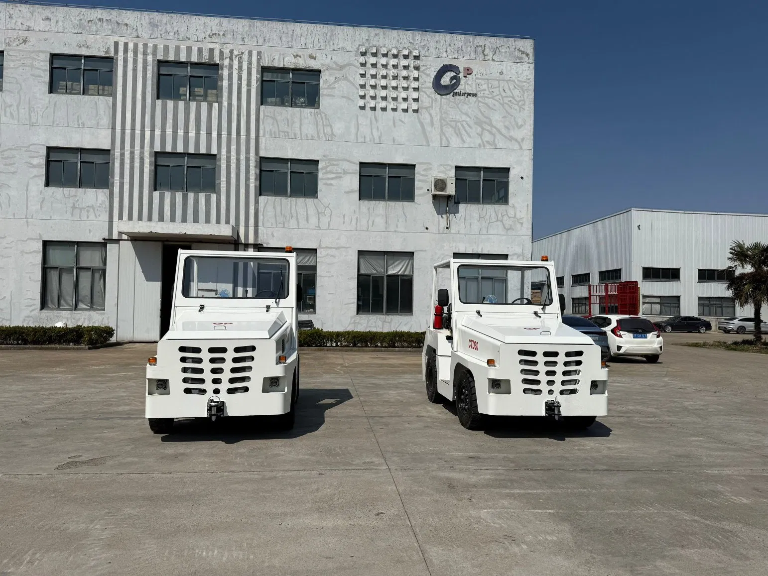 Cheap Price 20ton 25ton 30ton 40ton Diesel Electric Tow Tug Tractor with Battery Handling Equipmentno Reviews Yet