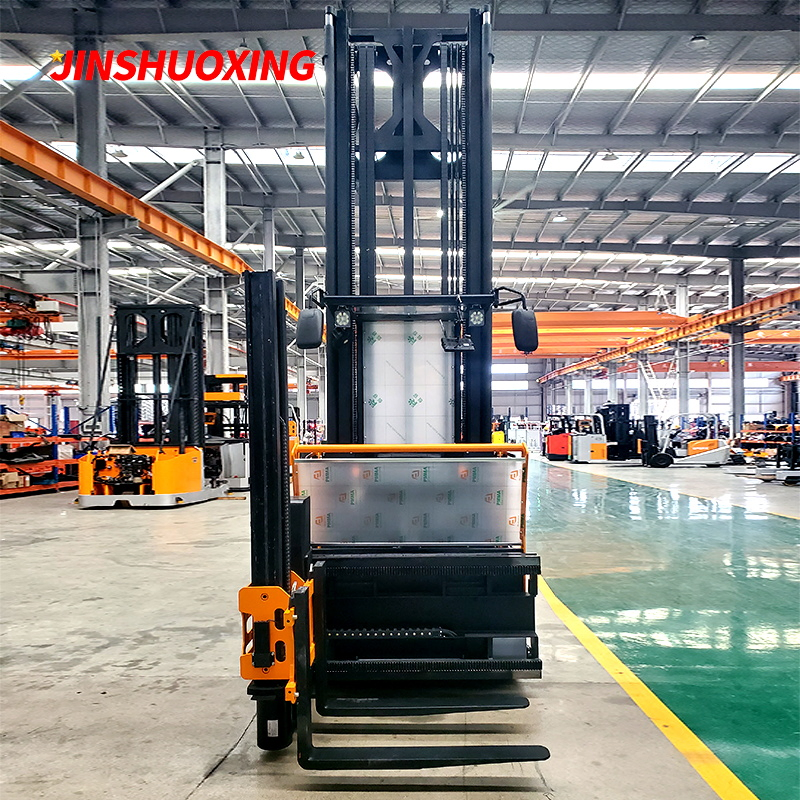 Rail Guide 1.6t Man-up Electric Vna Very Narrow Aisle Forklift Truck with 14.5m Lifting Height