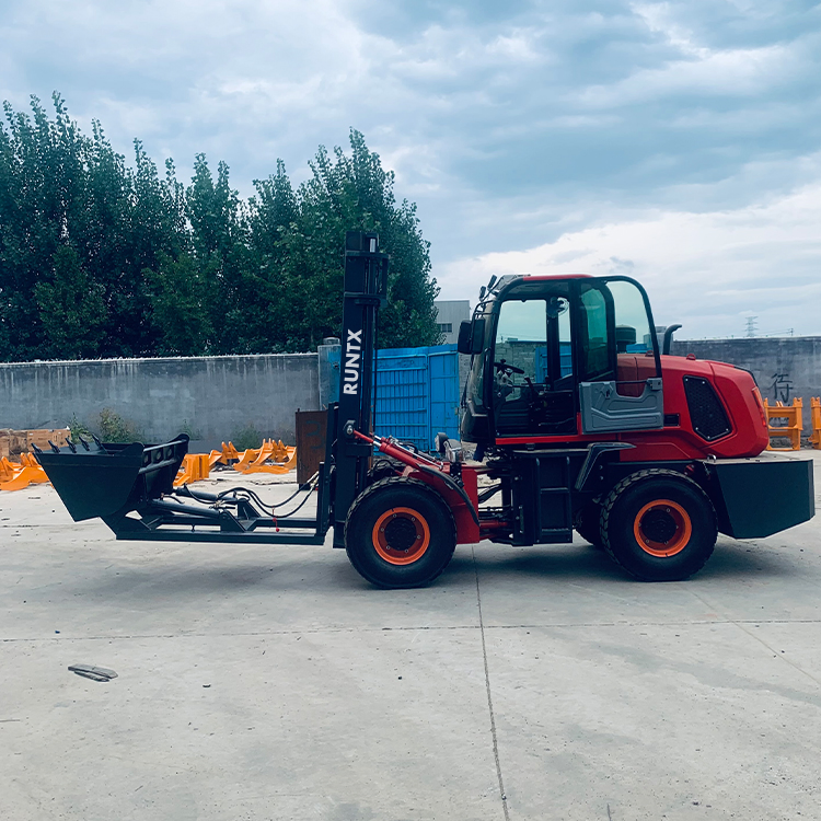 Runtx Brand 5 Ton Forklift off Road 4WD 4X4 All Rough Terrain Forklift Diesel Forklift Truck Price for Sale