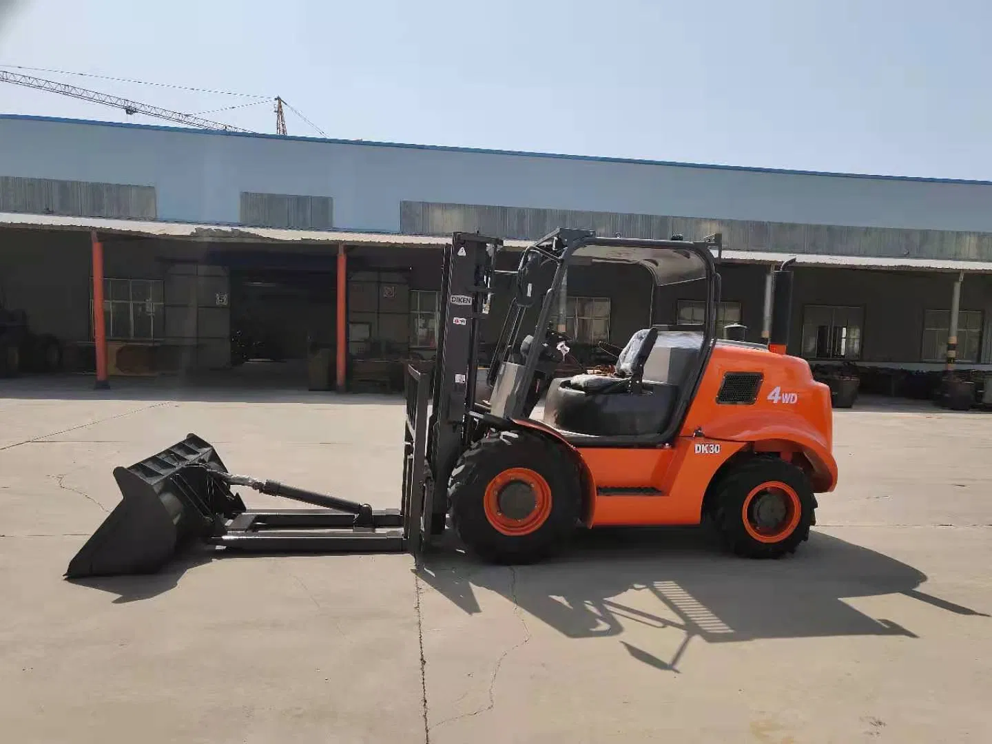 3 Ton/3000kg All Four Wheel Drive Rough Terrain off Road Forklift