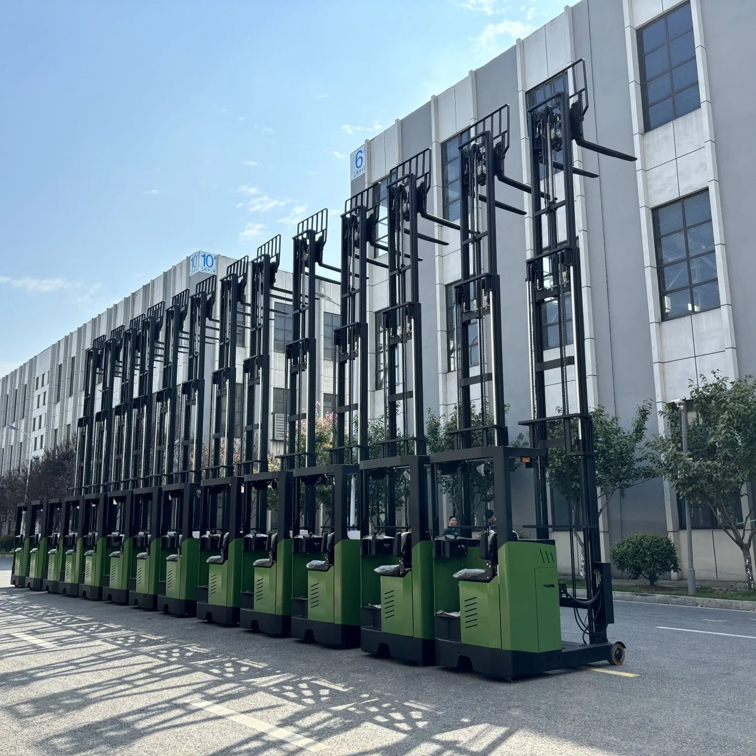 Warehouse Storage Sit-Down Reach Forklift 1-3t Reach Truck 3-13.5m Electric Reach Truck