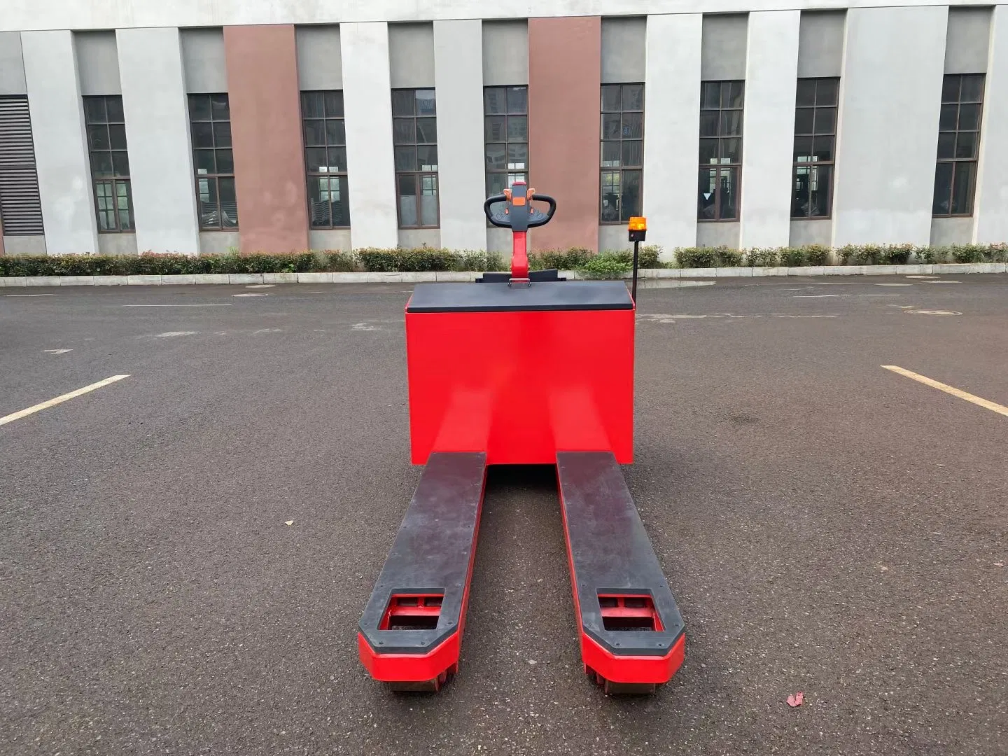 Dynamic Electric Battery Pallet Jack 6000 Kg, 8000 Kg