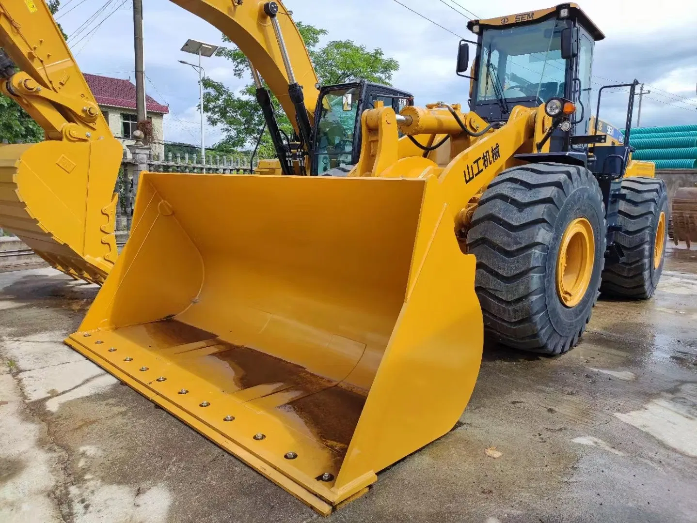 Top Brand 6 Ton Side Dump Loader 6.0 Ton Wheel Loader Sem663D with Fully Hydraulic System for Sale