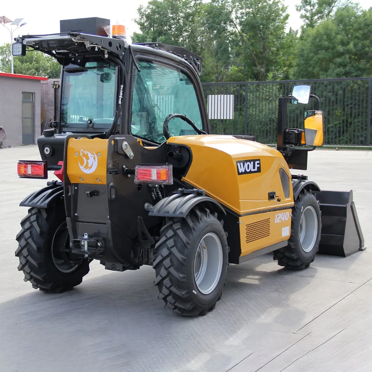 Wolf Agricultural Construction Multiattachment Max. Payload 1200kg Max. Lift Height 4300m 4WD Mini Small Compact Wheel Telescopic Telehandler for Sale