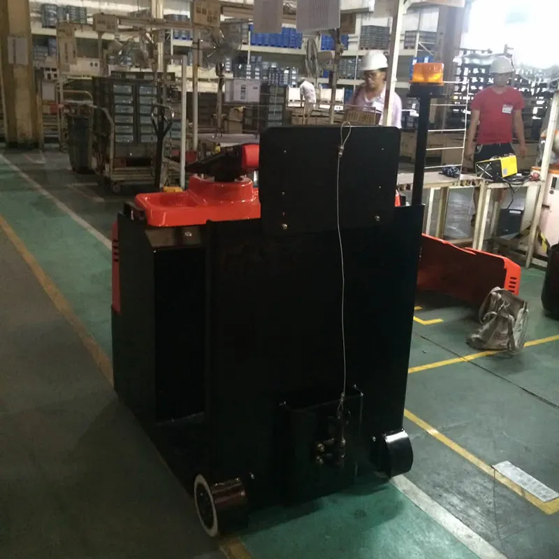 Electric Tow Tractor