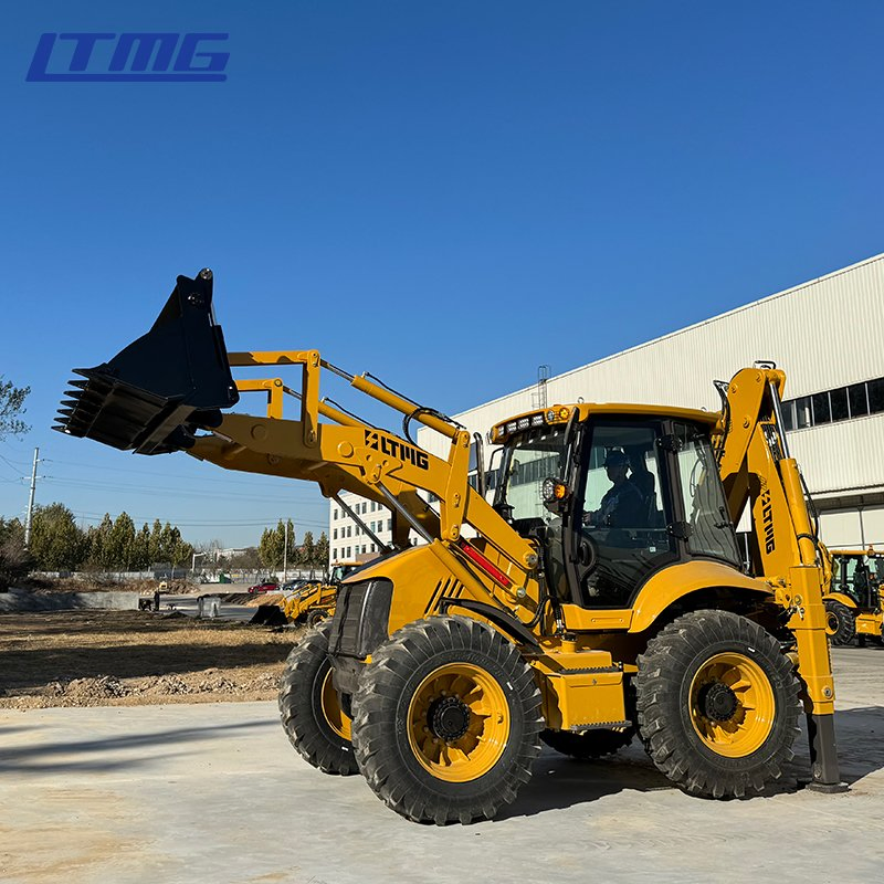 Ltmg 2.5 Ton Mini Backhoe Excavator Loader 4X4 with Side Shift Leg