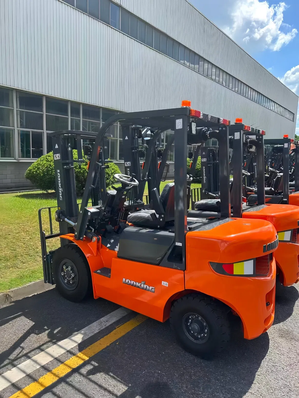 OEM/ODM CPC20 Made in China Lonking Wholesale China Supply 2t/2.5t/3t/3.5t/3.8t/4t/5t 3m/3.5m/4m/4.5m/4.7m/4.8m/5m/6m Diesel/LPG/Gasoline/Electric New Forklift