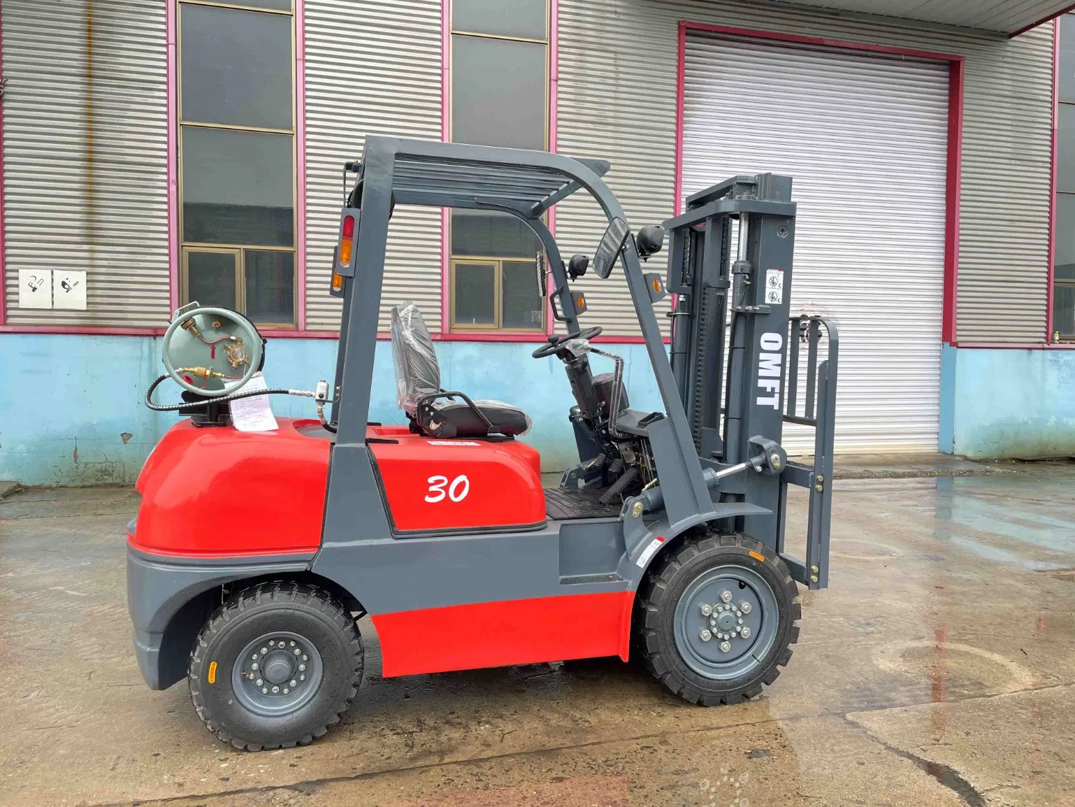 3t 3000kgs 3t Cushion Tire Gasoline LPG 3m 4.5m Full Free Mast Dual Fuel Forklift Trucks Toyota CE 1.5-3.5ton Fork Lift Hyster/Yale/Linde